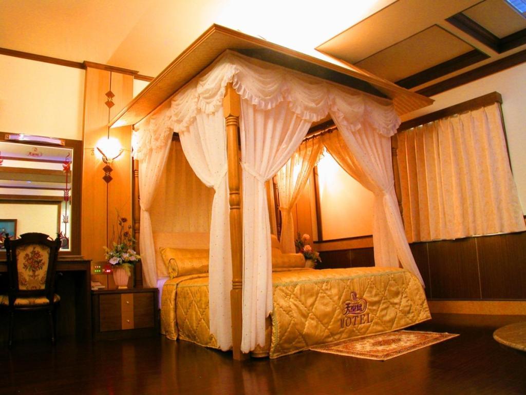 Swan Lake Motel Guishan Buitenkant foto