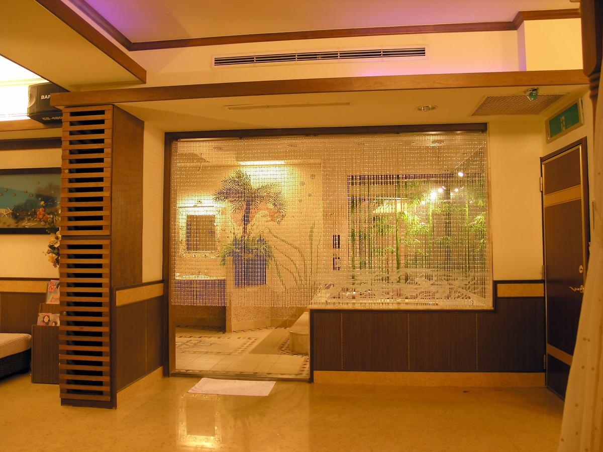 Swan Lake Motel Guishan Buitenkant foto